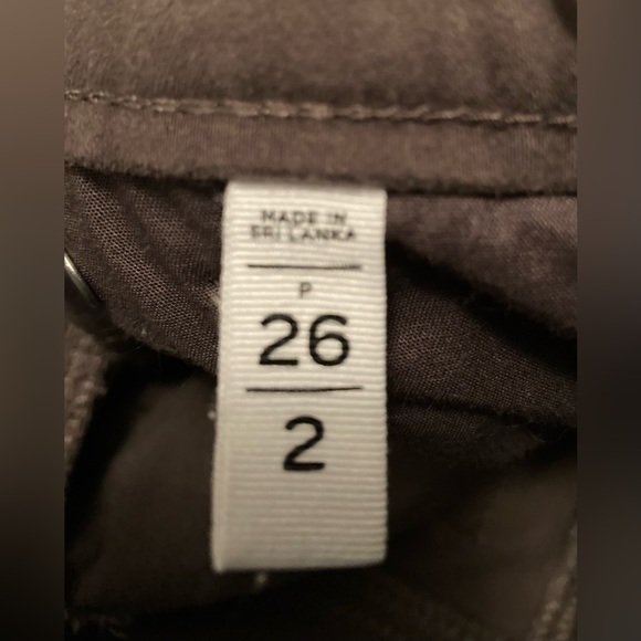 Loft gray petite skinny pants - Picture 5 of 5